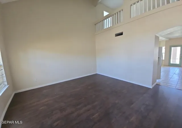 Photo 3 of Sale Pending at 224 Lago Grande Dr, Horizon City, TX 79928 | MLS# 951510 | Listing updated on 2026-10-05