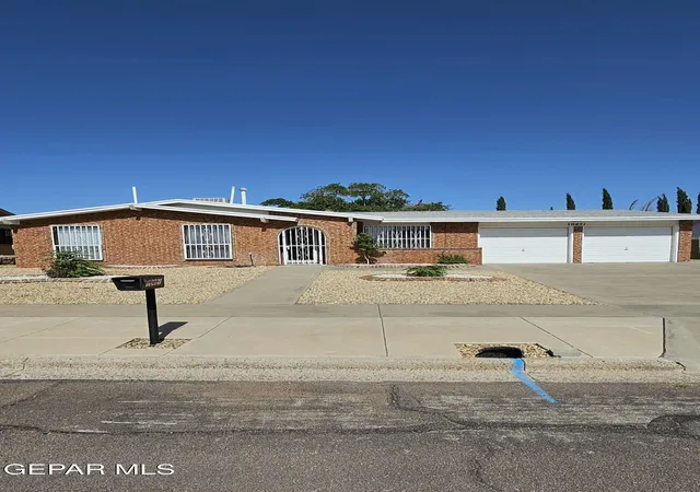 Single family home for sale at 10421 Byzantium Ln, El Paso, TX 79924 | MLS# 951641
