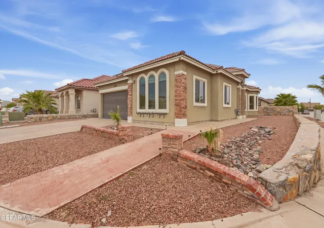 Photo 3 of Single family home for sale at 13519 Selby St, El Paso, TX 79928 | MLS# 951781 | Listing updated on 2026-09-26