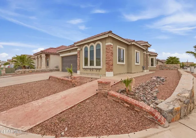 Photo 4 of Single family home for sale at 13519 Selby St, El Paso, TX 79928 | MLS# 951781 | Listing updated on 2026-09-26