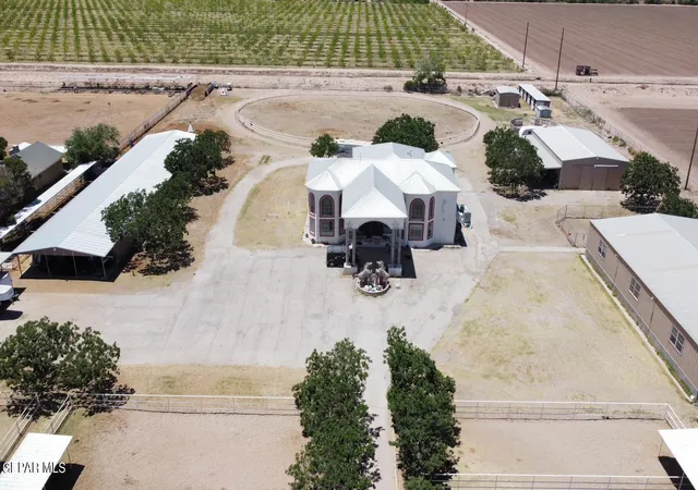 Photo 3 of Single family home for sale at 6651 Strahan Rd, El Paso, TX 79932 | MLS# 951650 | Listing updated on 2026-09-23