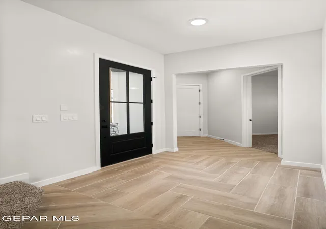 Photo 3 of Single family home for sale at 14501 Burwood Cir, Horizon City, TX 79928 | MLS# 951662 | Listing updated on 2026-09-23