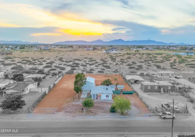 Photo 3 of Single family home for sale at 5151 Krag St, El Paso, TX 79938 | MLS# 951700 | Listing updated on 2026-10-02
