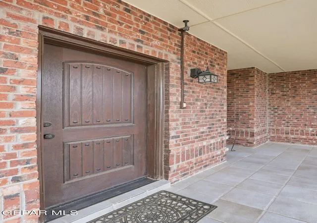 Photo 3 of Single family home for sale at 12520 Sun Ter Ave, El Paso, TX 79938 | MLS# 951751 | Listing updated on 2026-10-04