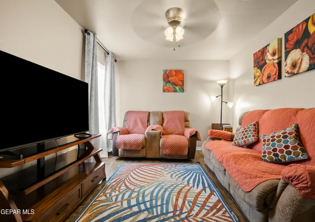 Photo 4 of House for sale at 7825 Pandora St, El Paso, TX 79904 | MLS# 951784 | Listing updated on 2026-09-27
