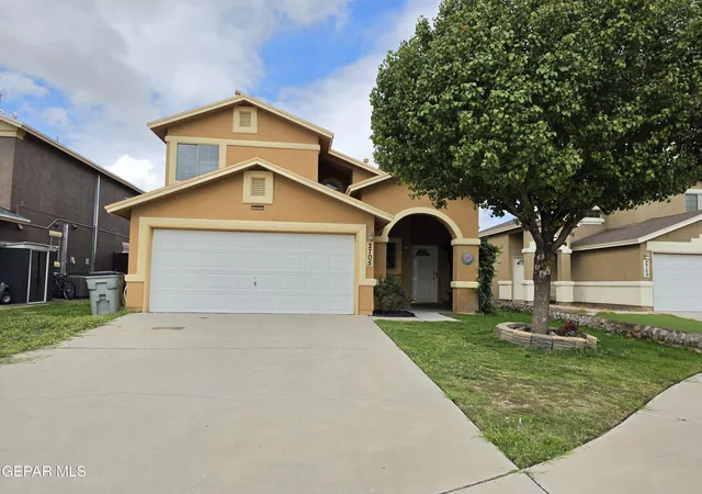 Single family home for sale at 2705 Snowy Rock Pl, El Paso, TX 79938 | MLS# 951818