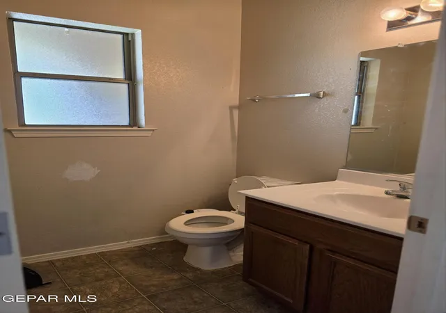Photo 3 of Single family home for sale at 2705 Snowy Rock Pl, El Paso, TX 79938 | MLS# 951818 | Listing updated on 2026-10-10