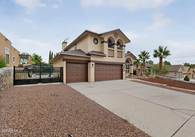 Photo 2 of Single family home for sale at 1370 Whirlaway Dr, El Paso, TX 79936 | MLS# 952261 | Listing updated on 2026-10-28