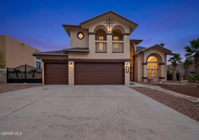 Photo 3 of Single family home for sale at 1370 Whirlaway Dr, El Paso, TX 79936 | MLS# 952261 | Listing updated on 2026-10-28