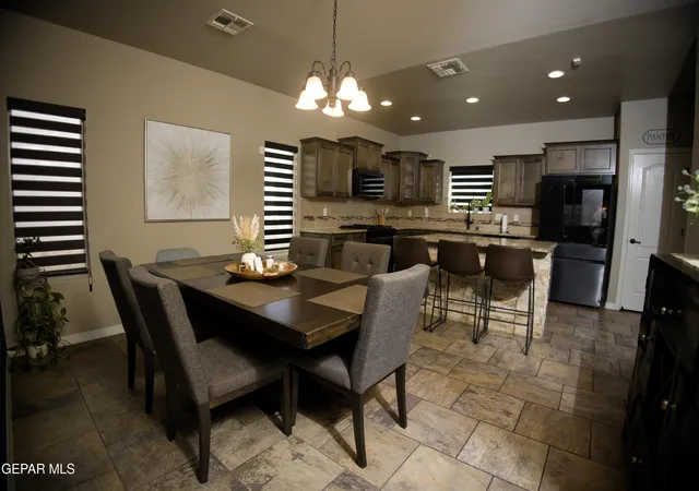 Photo 4 of Single family home for sale at 820 Crathorne St, Horizon City, TX 79928 | MLS# 953208 | Listing updated on 2026-10-26