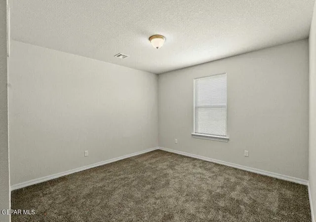 Photo 4 of Single family home for sale at 14253 Red Yucca Ct, Horizon City, TX 79928 | MLS# 952807 | Listing updated on 2026-10-14