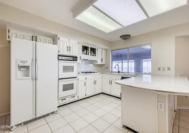Photo 3 of Single family home for sale at 6204 Llano Way, El Paso, TX 79904 | MLS# 953263 | Listing updated on 2026-10-23