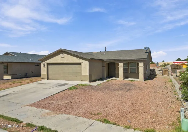 Photo 1 of Single family home for sale at 14617 Escalera Dr, El Paso, TX 79928 | MLS# 952911 | Listing updated on 2026-10-18