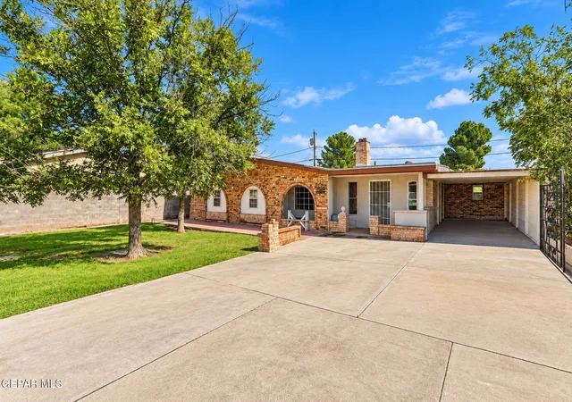 Photo 1 of Single family home for sale at 11485 Philip Dr, El Paso, TX 79927 | MLS# 953002 | Listing updated on 2026-10-29