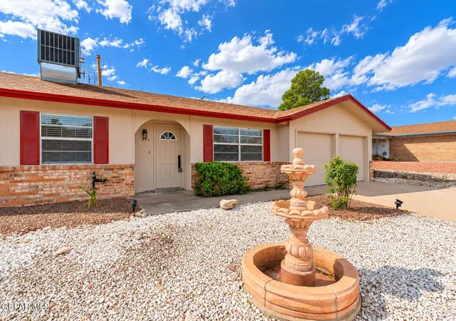 Photo 3 of Single family home for sale at 301 Rio Tinto Dr, El Paso, TX 79912 | MLS# 953409 | Listing updated on 2026-10-29