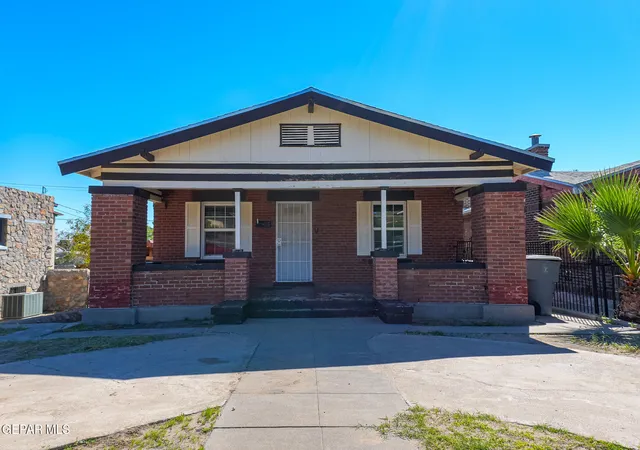 Photo 2 of Single family home for sale at 4418 Trowbridge Dr, El Paso, TX 79903 | MLS# 953293 | Listing updated on 2026-10-28