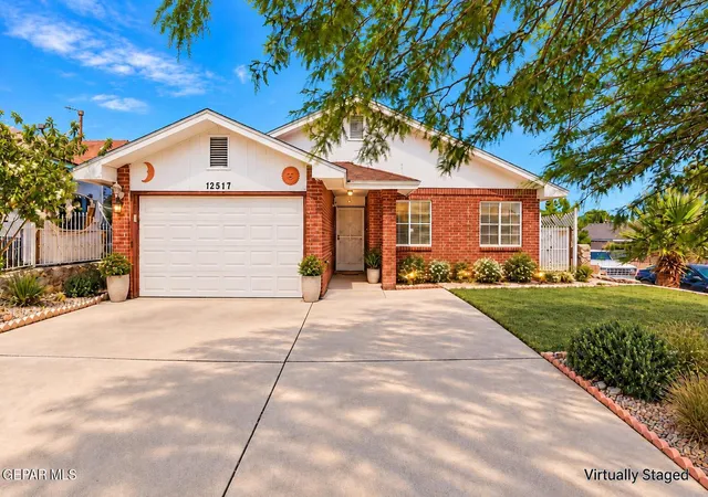 Photo 2 of Single family home for sale at 12517 Robert David Dr, El Paso, TX 79928 | MLS# 953355 | Listing updated on 2026-10-29