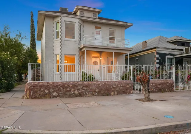 Photo 3 of Single family home for sale at 601 E Nevada Ave, El Paso, TX 79902 | MLS# 953319 | Listing updated on 2026-10-26