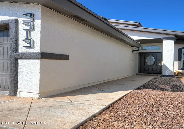 Photo 2 of Single family home for sale at 3313 Scarlet Point Dr, El Paso, TX 79938 | MLS# 953217 | Listing updated on 2026-10-28