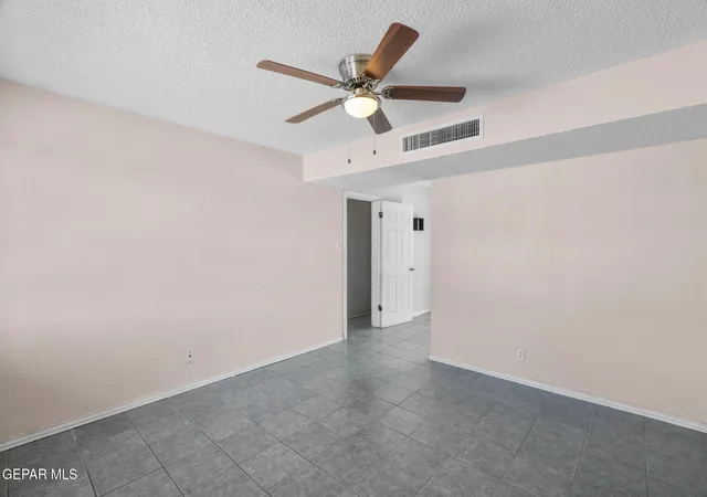 Photo 3 of Single family home for sale at 14796 Bombay Ct, Horizon City, TX 79928 | MLS# 953257 | Listing updated on 2026-10-22