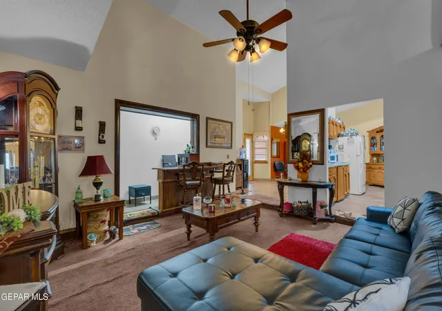 Photo 4 of Single family home for sale at 9409 Louvre Dr, El Paso, TX 79907 | MLS# 953274 | Listing updated on 2026-10-22