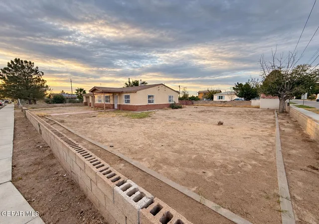 Photo 4 of Single family home for sale at 506 Poplar St, Anthony, TX 79821 | MLS# 953388 | Listing updated on 2026-10-26