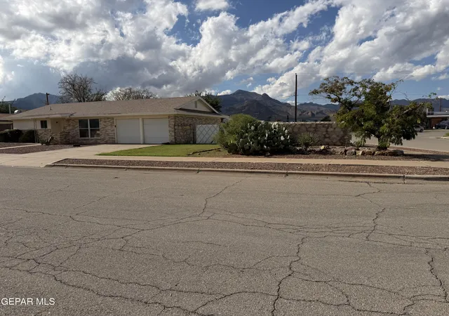 Photo 1 of Single family home for sale at 5336 Cornell Ave, El Paso, TX 79924 | MLS# 953394 | Listing updated on 2026-10-30