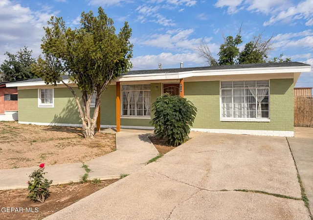 Photo 2 of Single family home for sale at 617 Eduardo St, Anthony, TX 79821 | MLS# 953442 | Listing updated on 2026-10-26