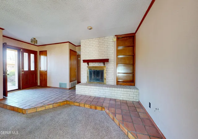 Photo 2 of Single family home for sale at 10100 Monaco Dr, El Paso, TX 79925 | MLS# 953457 | Listing updated on 2026-10-27
