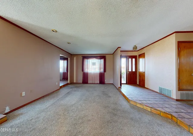 Photo 3 of Single family home for sale at 10100 Monaco Dr, El Paso, TX 79925 | MLS# 953457 | Listing updated on 2026-10-27