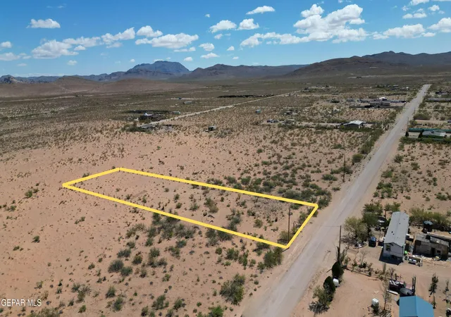 Photo 3 of House for sale at Pn-141992 Eisenberg Ave, El Paso, TX 79938 | MLS# 953474 | Listing updated on 2026-10-27