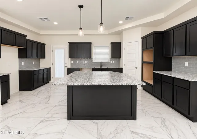 Photo 3 of Single family home for sale at 716 Paseo Astuto Pl, Horizon City, TX 79928 | MLS# 953495 | Listing updated on 2026-10-27
