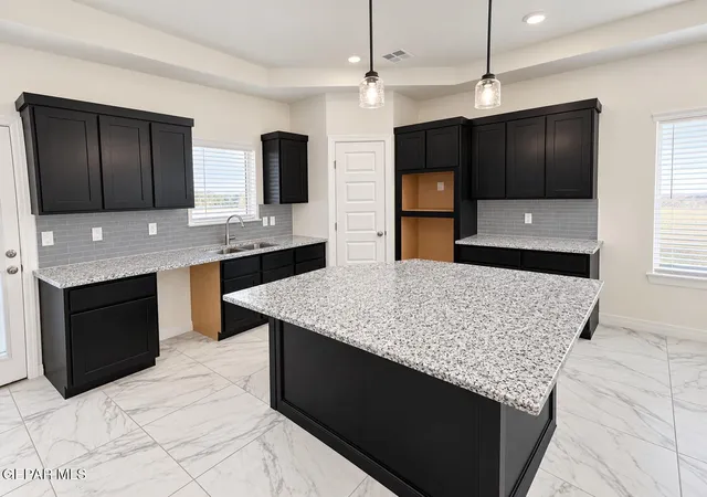 Photo 4 of Single family home for sale at 716 Paseo Astuto Pl, Horizon City, TX 79928 | MLS# 953495 | Listing updated on 2026-10-27