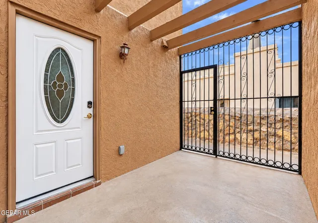 Photo 4 of House for sale at 348 Villa Canto St, El Paso, TX 79912 | MLS# 953552 | Listing updated on 2026-10-28