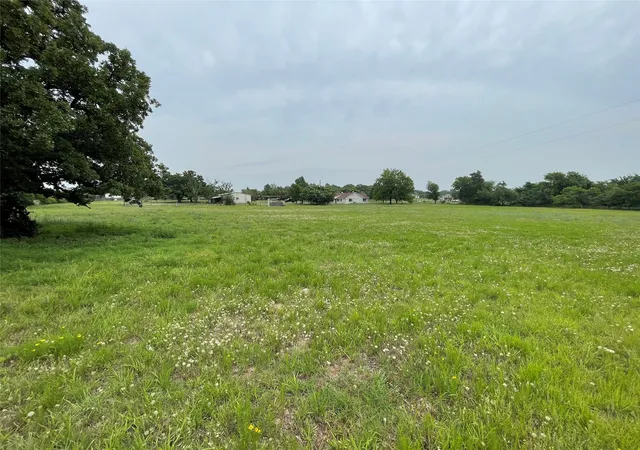 Photo 1 of Land for sale at 979 East Barry Street, Azle, TX | MLS# 20514008 | Listing updated on 2026-07-30