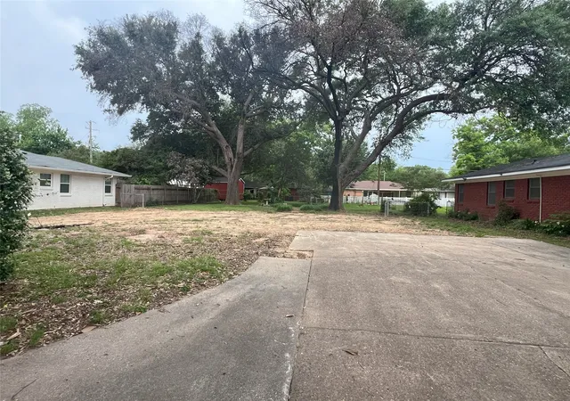 Photo 3 of Land for sale at 4622 Tibbs St, Shreveport, LA 71105 | MLS# 20574984 | Listing updated on 2026-07-28