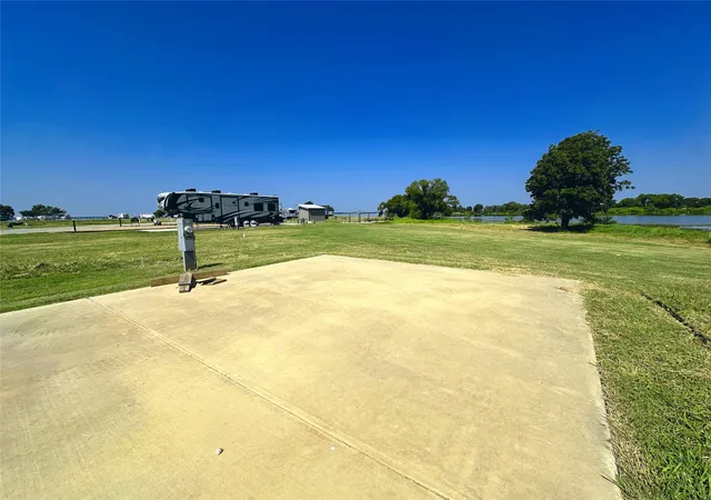 Photo 4 of Land for sale at 5086 Waterfront Rd, Kerens, TX 75144 | MLS# 20698064 | Listing updated on 2026-07-29