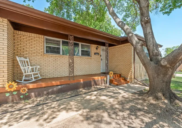 Photo 3 of Sale Pending at 4709 Nadine Dr, Haltom City, TX 76117 | MLS# 20688959 | Listing updated on 2026-07-31