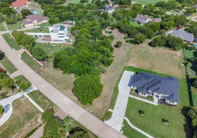 Photo 3 of Land for sale at 2837 S Lakeview Dr, Cedar Hill, TX 75104 | MLS# 20701035 | Listing updated on 2026-07-31