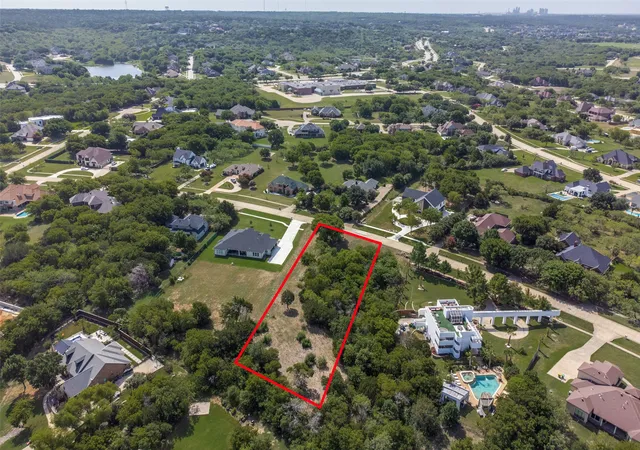 Photo 4 of Land for sale at 2837 S Lakeview Dr, Cedar Hill, TX 75104 | MLS# 20701035 | Listing updated on 2026-07-31