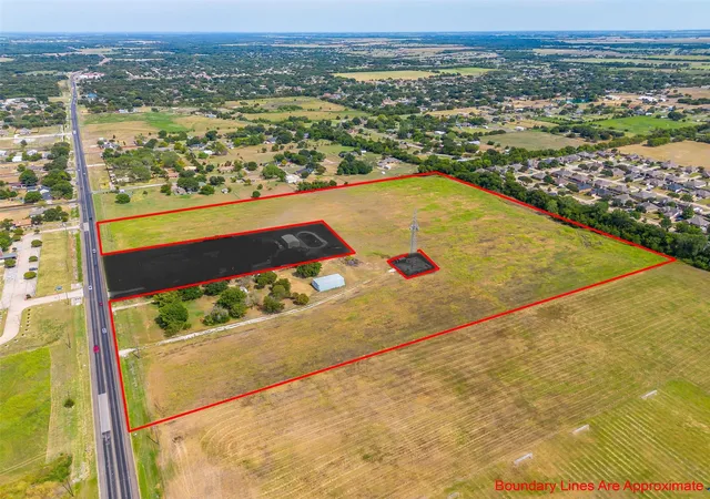 Photo 2 of Land for sale at 727 E Ovilla Rd, Red Oak, TX 75154 | MLS# 20702256 | Listing updated on 2026-09-15