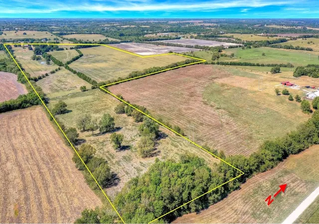Photo 3 of Land for sale at 520 Cates Rd, Van Alstyne, TX 75495 | MLS# 20742636 | Listing updated on 2026-09-15