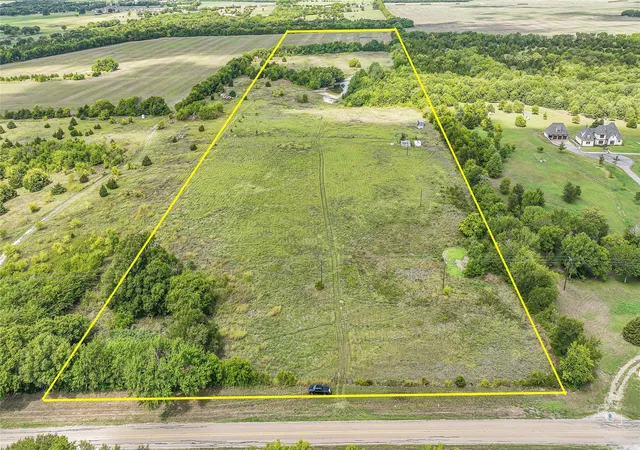 Photo 1 of Land for sale at 883 Fm 2729, Whitewright, TX 75491 | MLS# 20812457 | Listing updated on 2026-08-31
