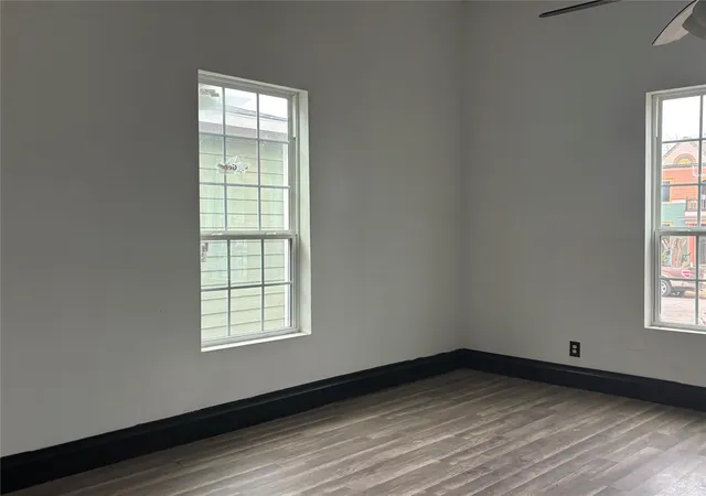 Photo 3 of Single family home for sale at 720 W Gandy St, Denison, TX 75020 | MLS# 20842749 | Listing updated on 2026-09-12