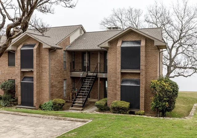 Condo for sale at 4606 Chaha Rd #106, Garland, TX 75043 | MLS# 20843877