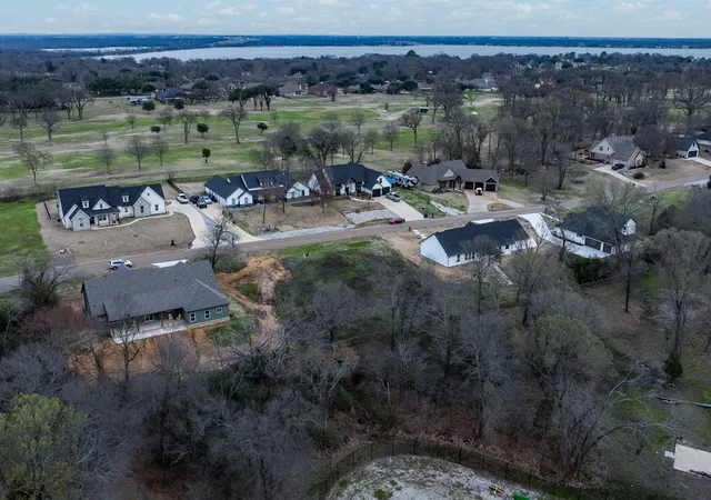 Photo 4 of Land for sale at 204 Splitrail Dr, Kemp, TX 75143 | MLS# 20845637 | Listing updated on 2026-07-29