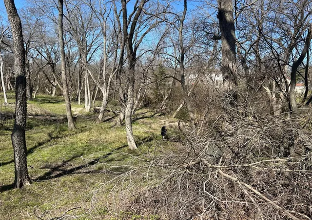 Photo 4 of Land for sale at 1 Hart St, Wilmer, TX 75172 | MLS# 20855063 | Listing updated on 2026-07-28