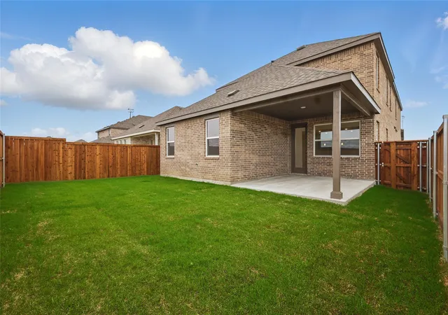 Photo 2 of Single family home for sale at 1346 Lollipop Ln, Sherman, TX 75090 | MLS# 20782240 | Listing updated on 2026-09-29