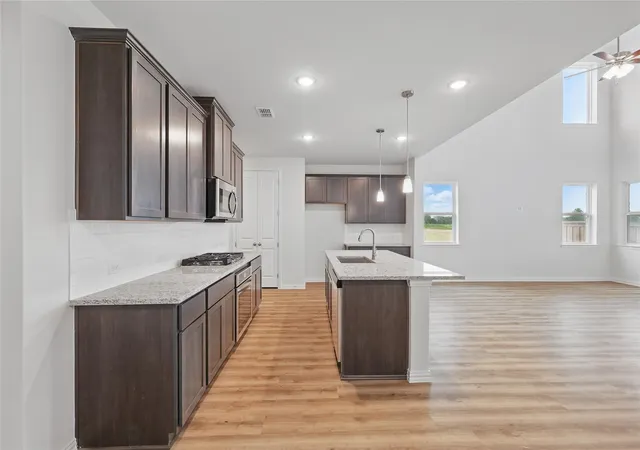Photo 4 of Single family home for sale at 1346 Lollipop Ln, Sherman, TX 75090 | MLS# 20782240 | Listing updated on 2026-09-29