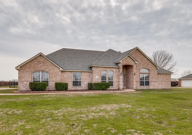 Photo 1 of Single family home for sale at 8934 Colonial Dr, Crandall, TX 75114 | MLS# 20865282 | Listing updated on 2026-09-07